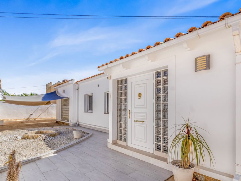 Villa for Sale in La Florida, Alicante 12