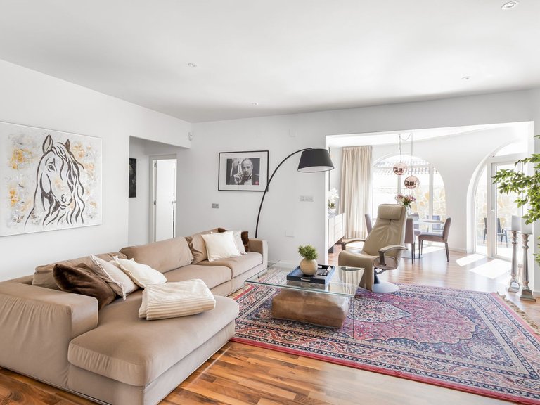Villa for Sale in La Florida, Alicante 24