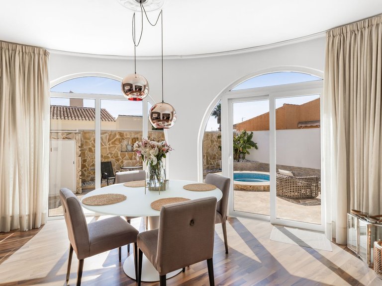 Villa for Sale in La Florida, Alicante 27