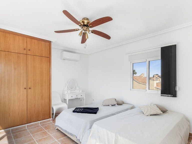 Villa for Sale in La Florida, Alicante 49