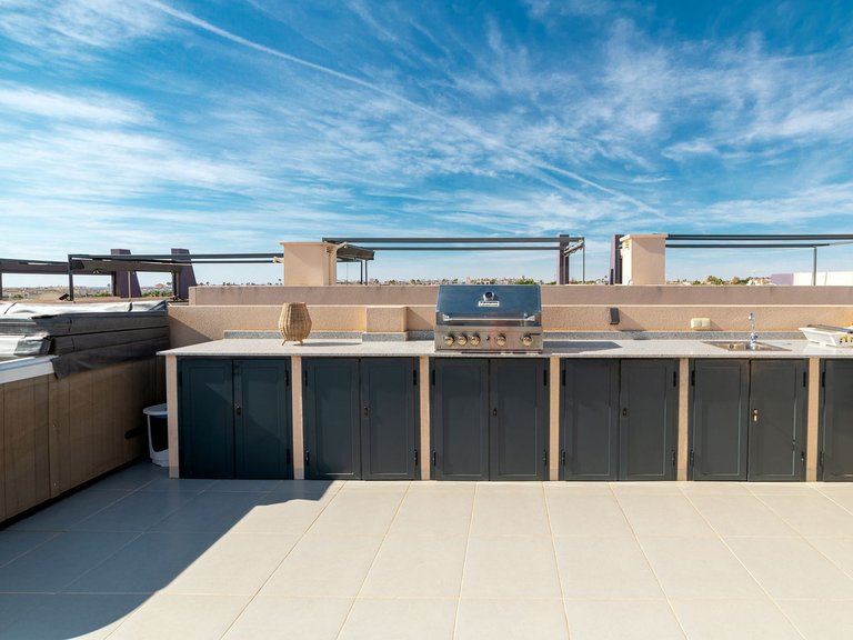 Apartment for Sale in Mil Palmeras, Alicante 5