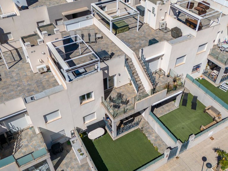 Apartment for Sale in Torrevieja, Alicante 25