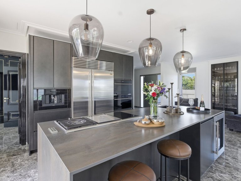 Villa for Sale in La Zenia, Alicante 8