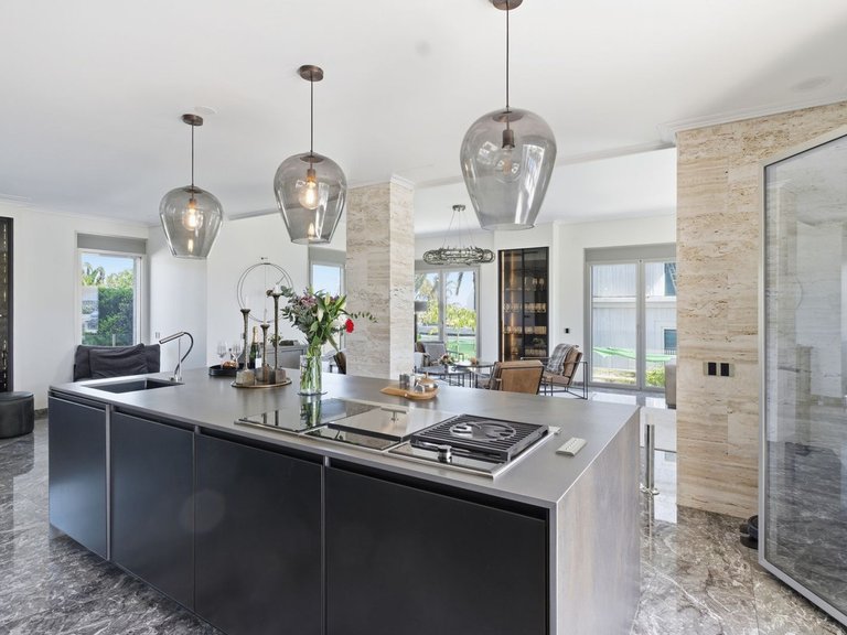 Villa for Sale in La Zenia, Alicante 11