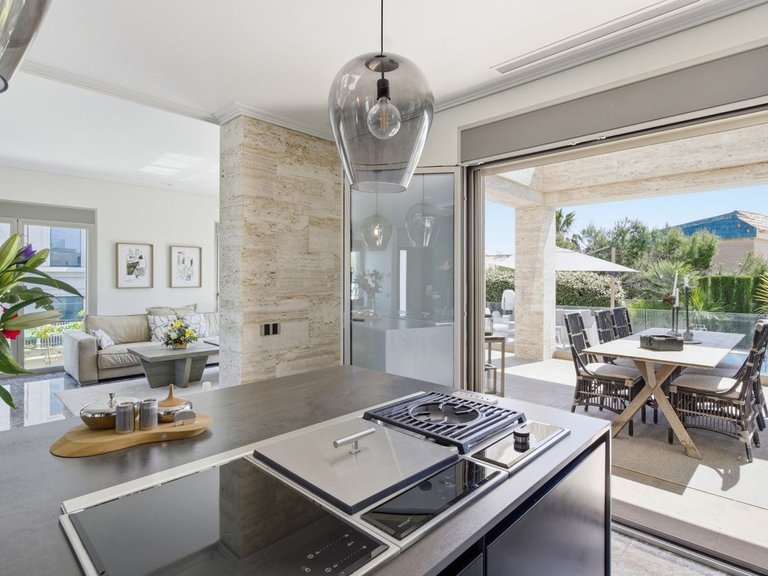 Villa for Sale in La Zenia, Alicante 13