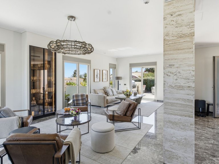 Villa for Sale in La Zenia, Alicante 17