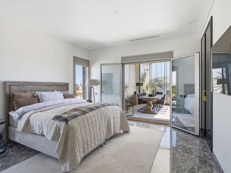 Villa for Sale in La Zenia, Alicante 37