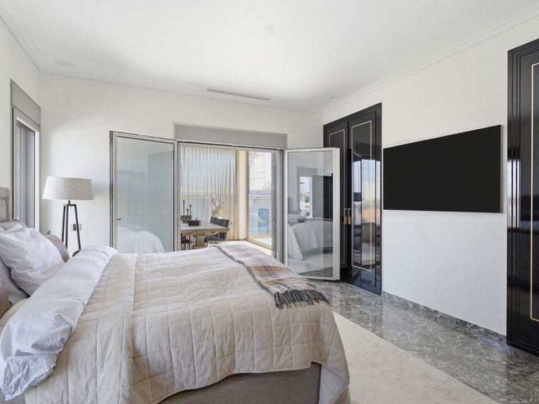 Villa for Sale in La Zenia, Alicante 40