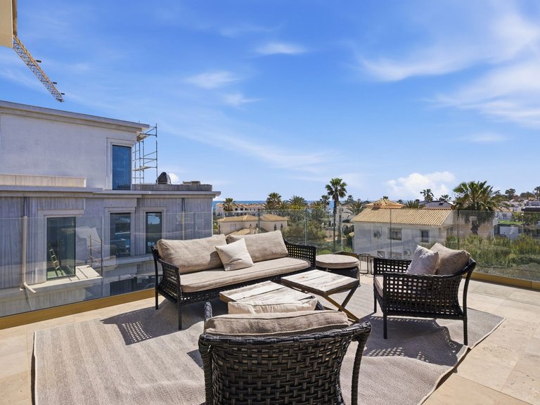 Villa for Sale in La Zenia, Alicante 47