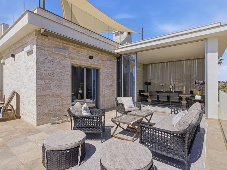 Villa for Sale in La Zenia, Alicante 50