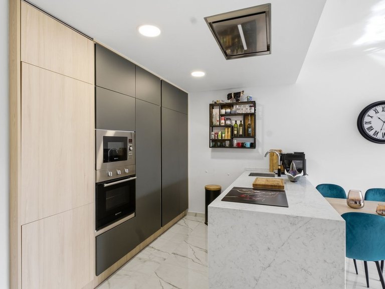 Apartment for Sale in Los Altos, Alicante 21