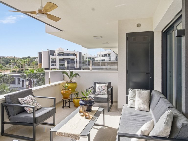 Apartment for Sale in Los Altos, Alicante 25