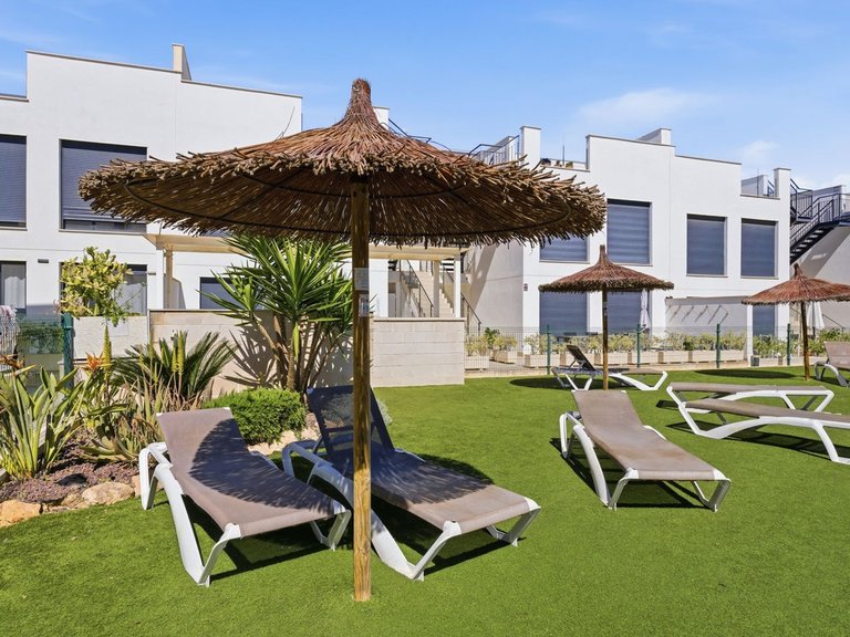 Villa for Sale in Punta Prima, Alicante 12