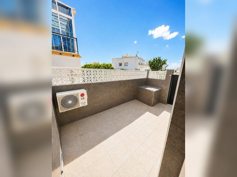 Town House for Sale in Torrevieja, Alicante 19