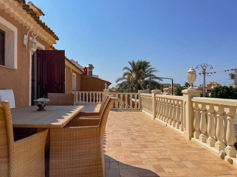Villa for Sale in San Fulgencio, Alicante 2