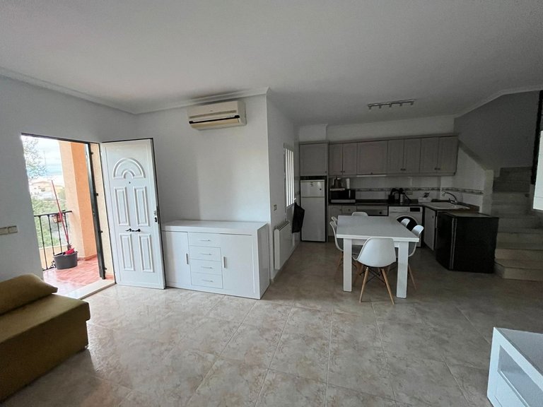 Town House for Sale in Villamartin, Alicante 9