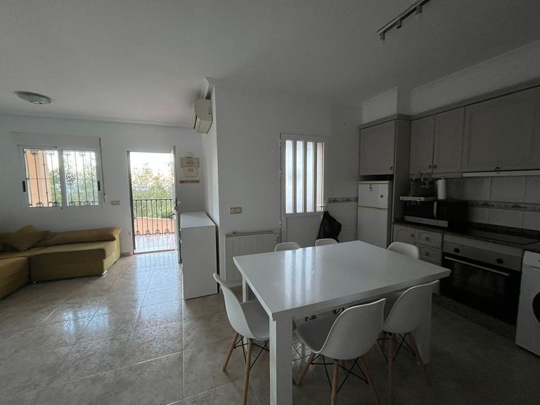 Town House for Sale in Villamartin, Alicante 10