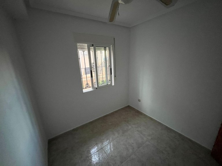 Town House for Sale in Villamartin, Alicante 12