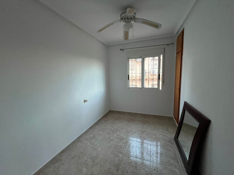Town House for Sale in Villamartin, Alicante 16