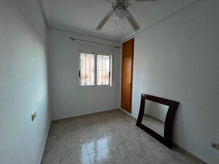 Town House for Sale in Villamartin, Alicante 17