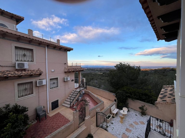 Town House for Sale in Villamartin, Alicante 18