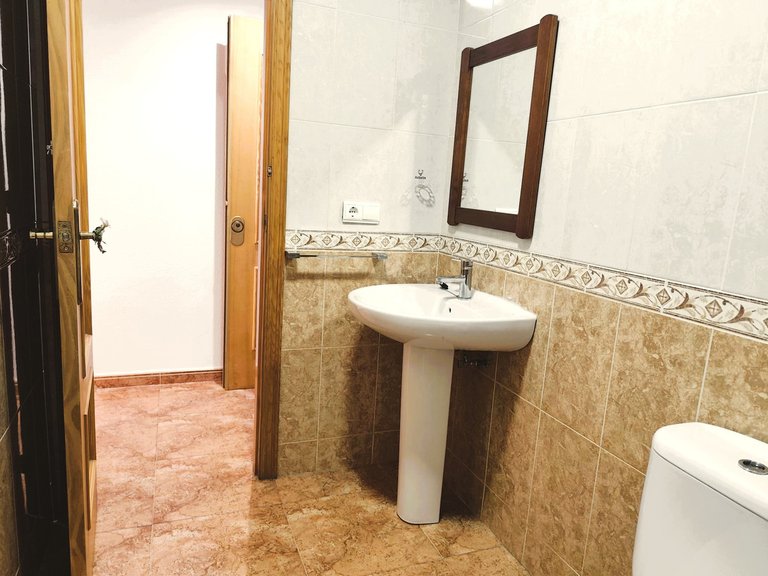 Apartment for Sale in Torrevieja, Alicante 16