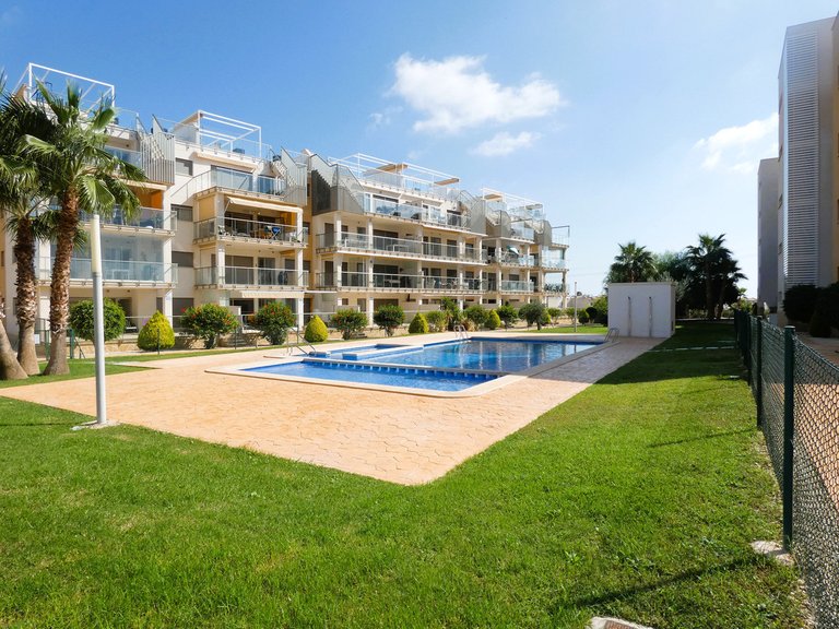 Apartment for Sale in Los Dolses, Alicante 30