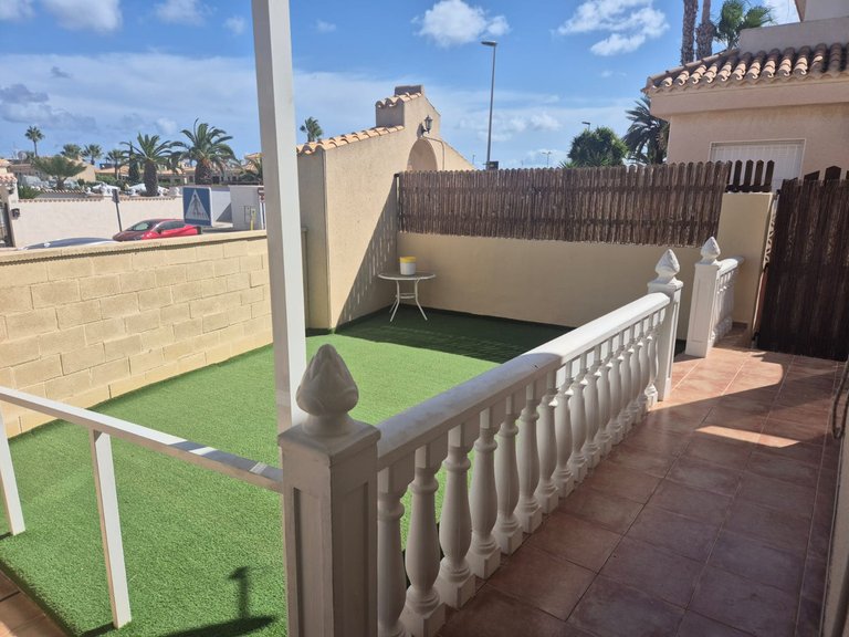 Villa for Sale in Playa Flamenca, Alicante 4