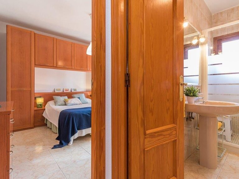 Villa for Sale in Playa Flamenca, Alicante 17