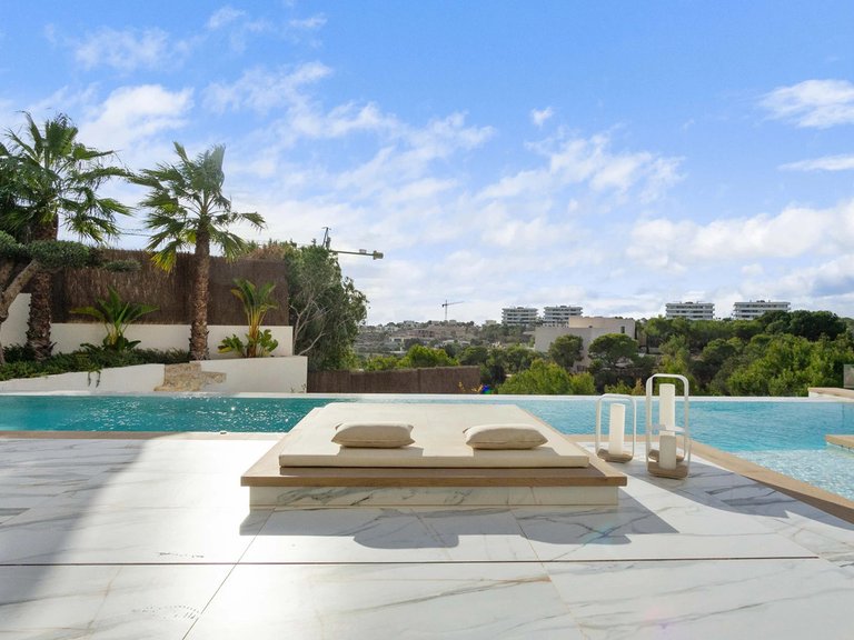 Villa for Sale in Villamartin, Alicante 26