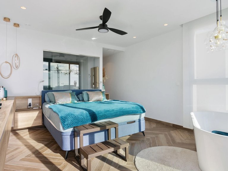 Villa for Sale in Villamartin, Alicante 31