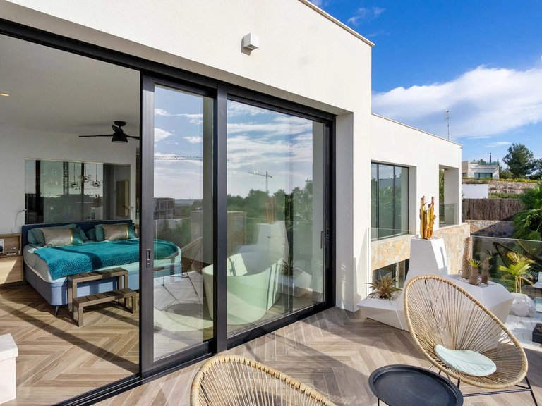 Villa for Sale in Villamartin, Alicante 36