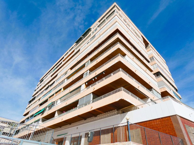 Apartment for Sale in Torrevieja, Alicante 27