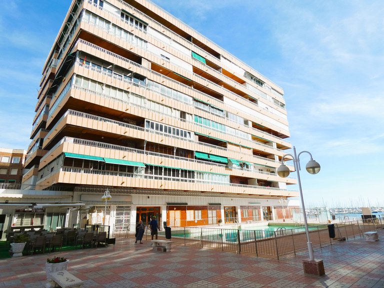 Apartment for Sale in Torrevieja, Alicante 28