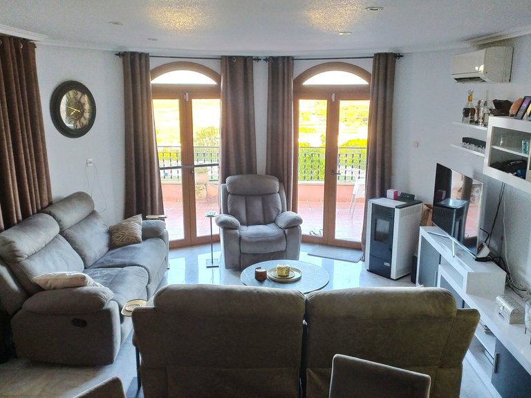 Villa for Sale in San Miguel De Salinas, Alicante 4