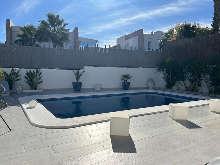 Villa for Sale in Algorfa, Alicante 6