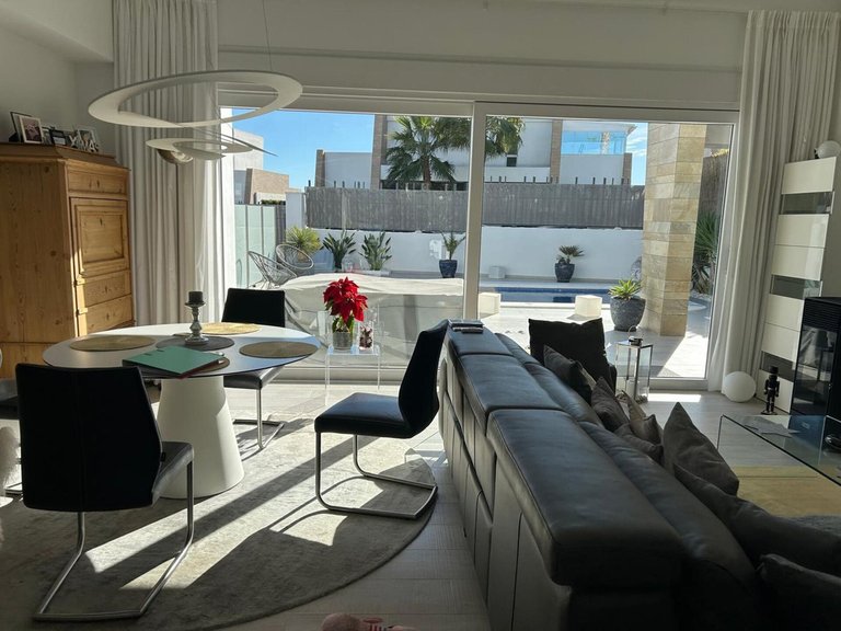 Villa for Sale in Algorfa, Alicante 27
