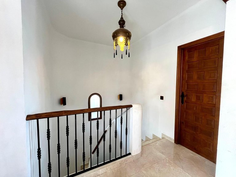 Villa for Sale in Villamartin, Alicante 18