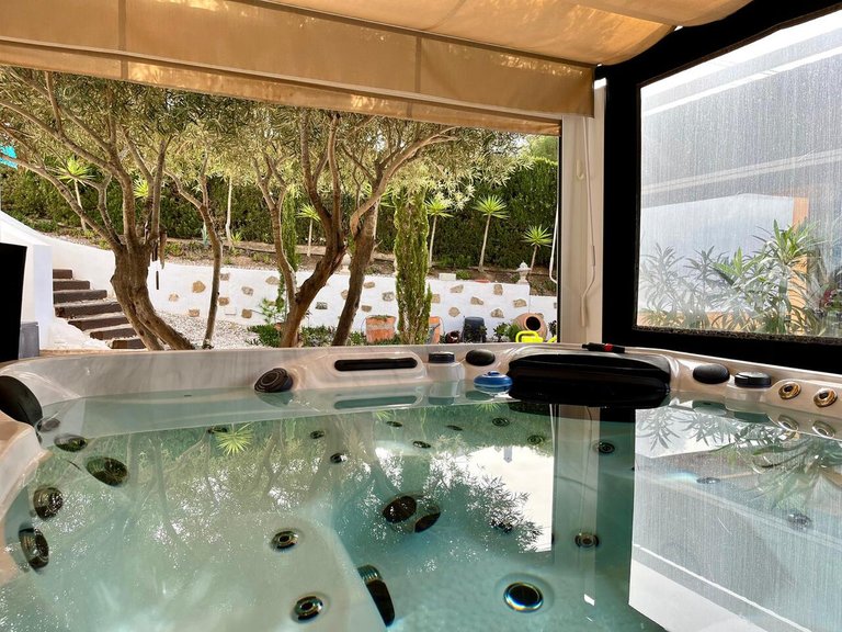 Villa for Sale in Villamartin, Alicante 21