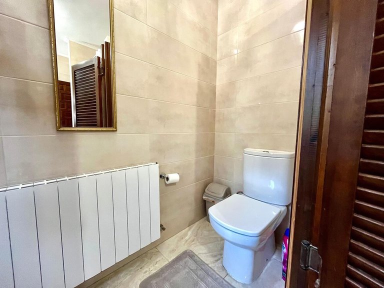 Villa for Sale in Villamartin, Alicante 35