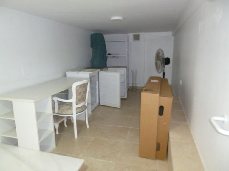 Villa for Sale in Villamartin, Alicante 13