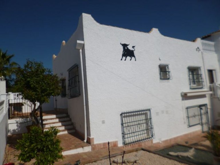 Villa for Sale in Villamartin, Alicante 18