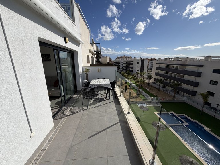 Apartment for Sale in Villamartin, Alicante 32