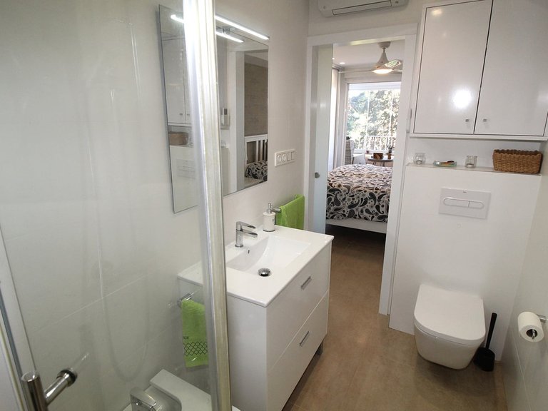 Apartment for Sale in Punta Prima, Alicante 22