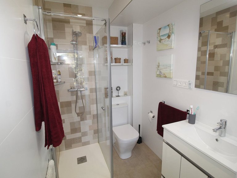 Apartment for Sale in Punta Prima, Alicante 23