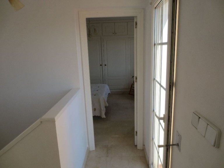 Villa for Sale in Villamartin, Alicante 17
