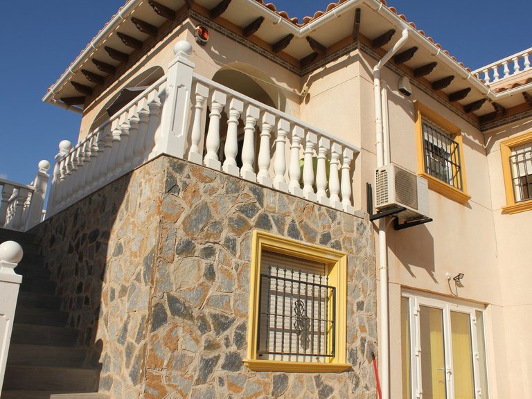 Villa for Sale in La Zenia, Alicante 36