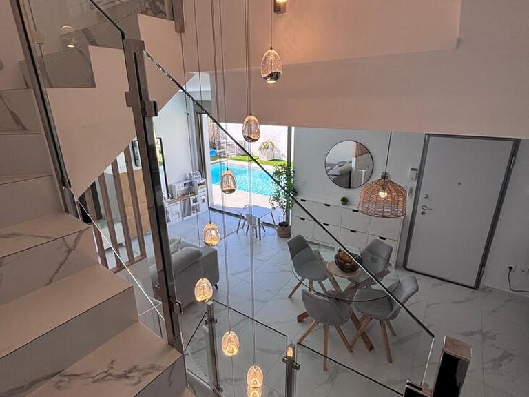 Villa for Sale in Villamartin, Alicante 20