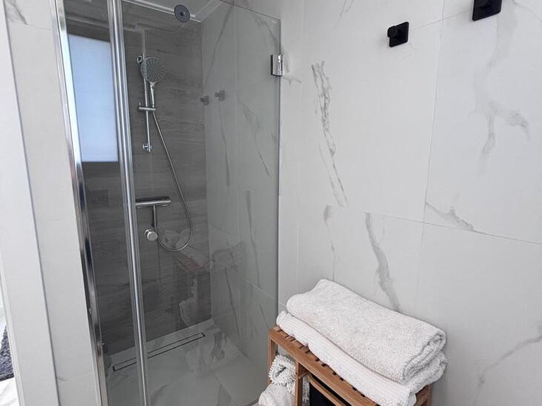 Villa for Sale in Villamartin, Alicante 37