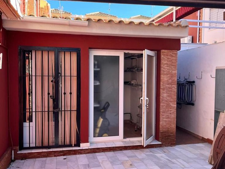 Villa for Sale in Pilar De La Horadada, Alicante 6